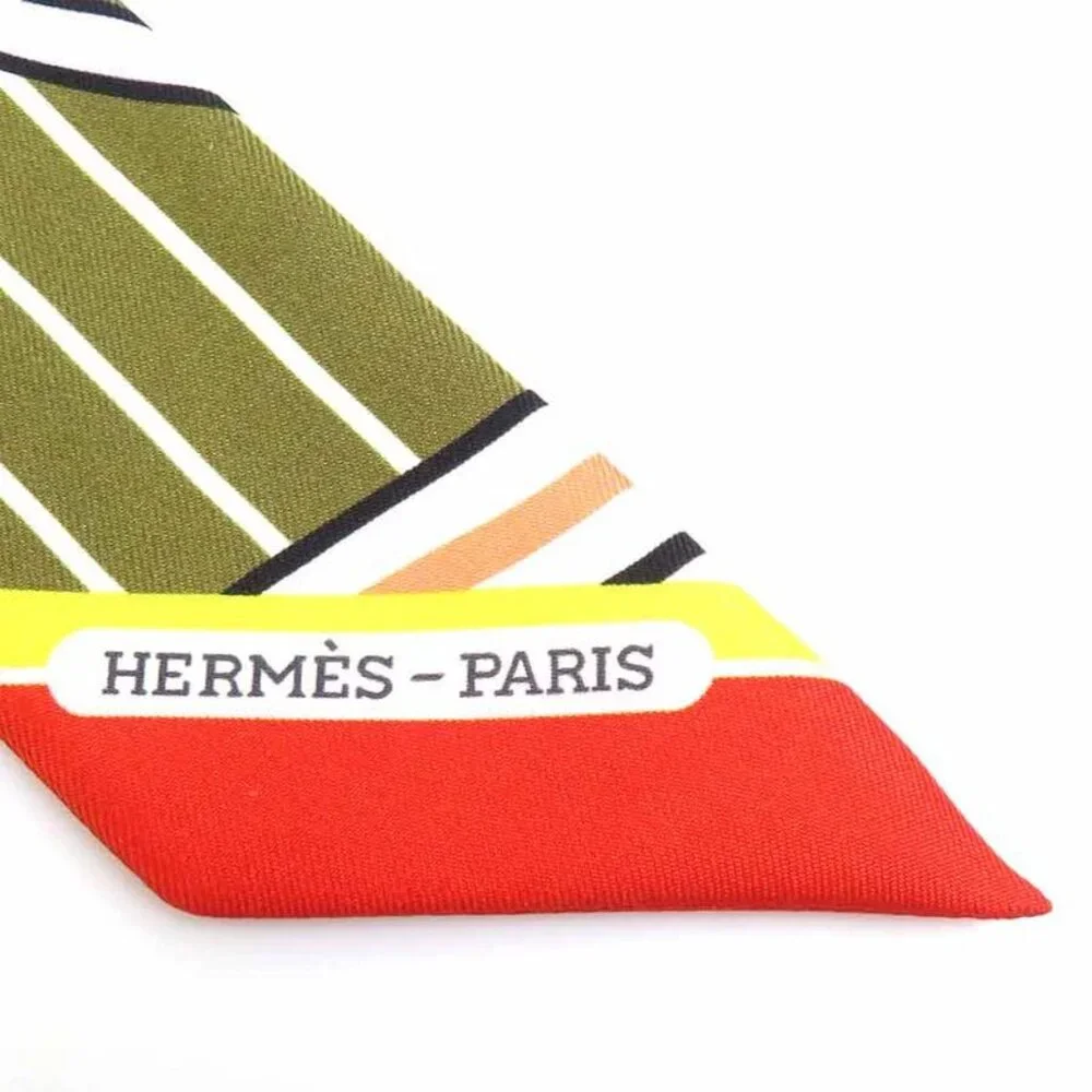 Hermes Scarf Twirly Silk - Picture 8 of 10